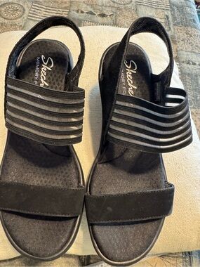 Skechers Women's Black Elastic Strappy Slingback Sandals